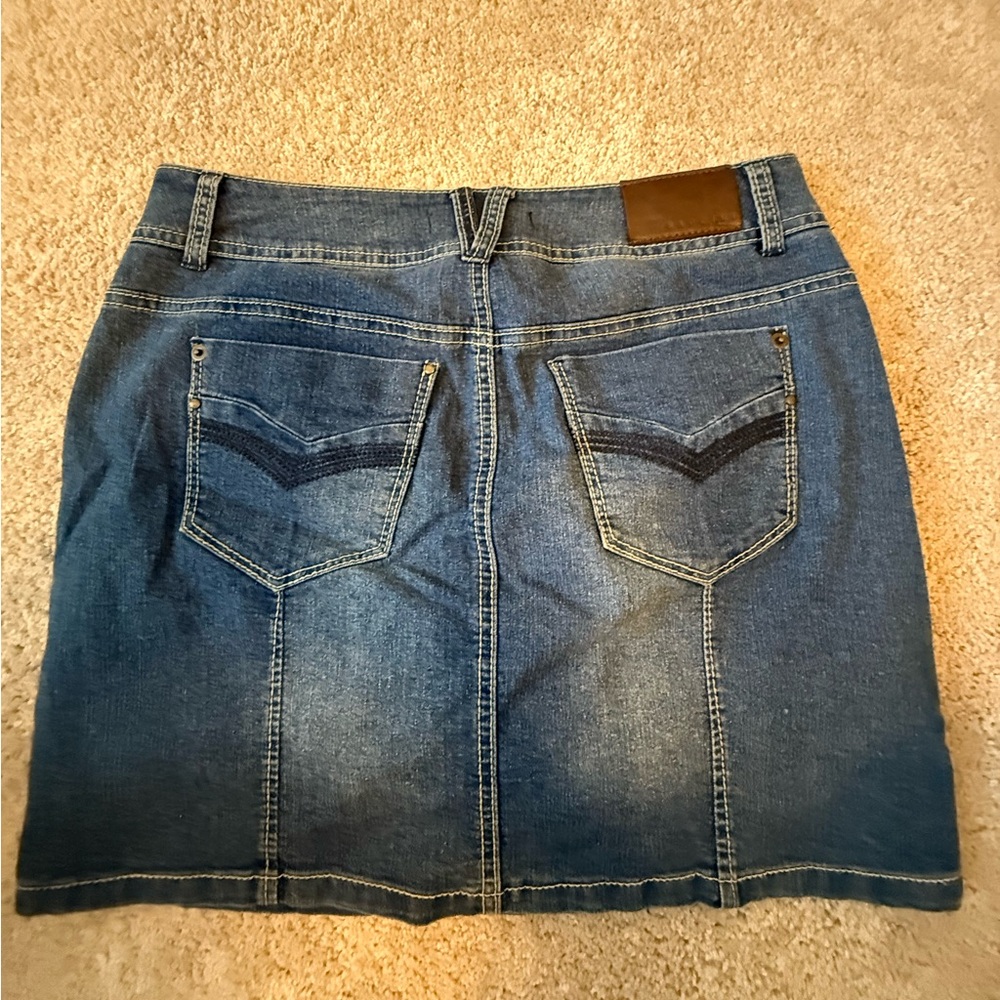 Baccini Denim Jean Skirt Size 8P Petite - Picture 3 of 3